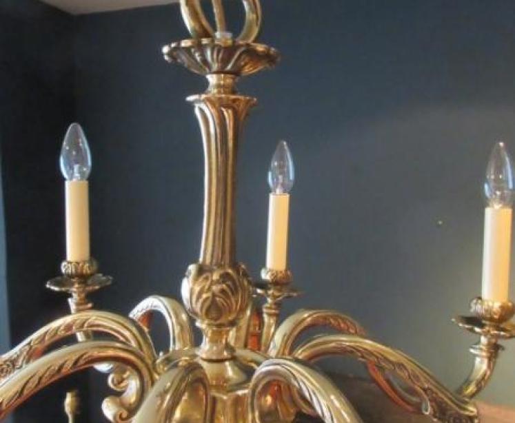 Edwardian Period Cast Brass Eight Arm Chandelier - Image 3