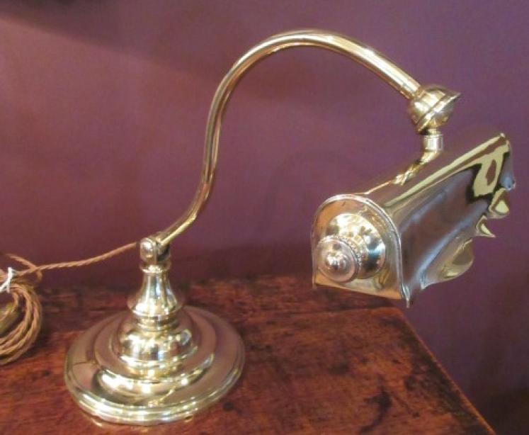 Edwardian Period Cast Brass Adjustable Desk Lamp - Image 5