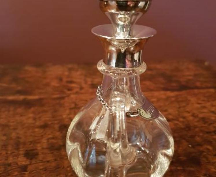 Unusual Silver Mounted Whisky Noggin and Label - Image 2