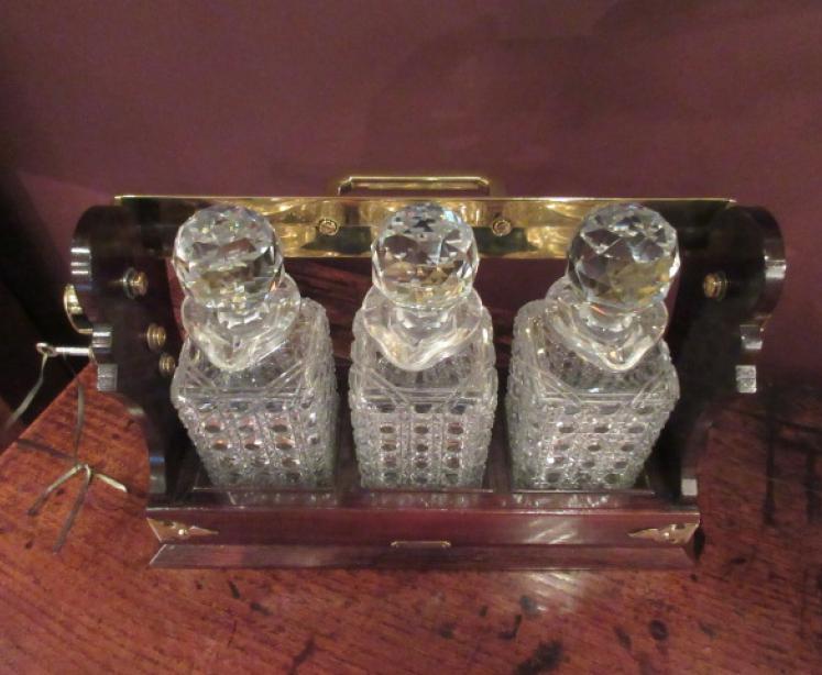 Superb Victorian Antique Rosewood Three Bottle Tantalus - Image 2