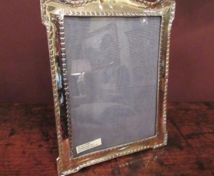 Large George V Period Antique Silver Photo Frame - Image 1