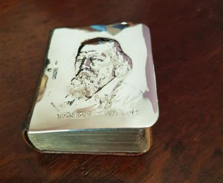 Edwardian Silver Miniature Book 'Poetical Works of Alfred Lord Tennyson' - Image 1