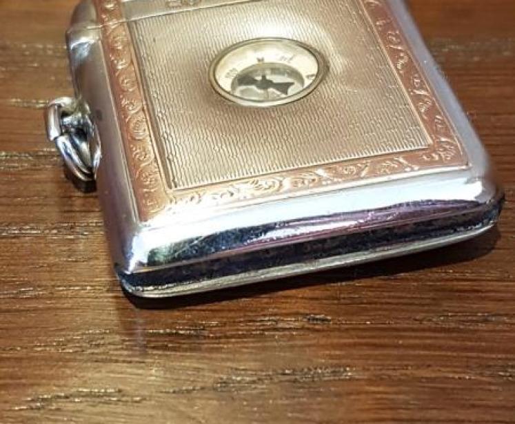 Chester Silver and Gold Inlaid Vesta Case - Image 5