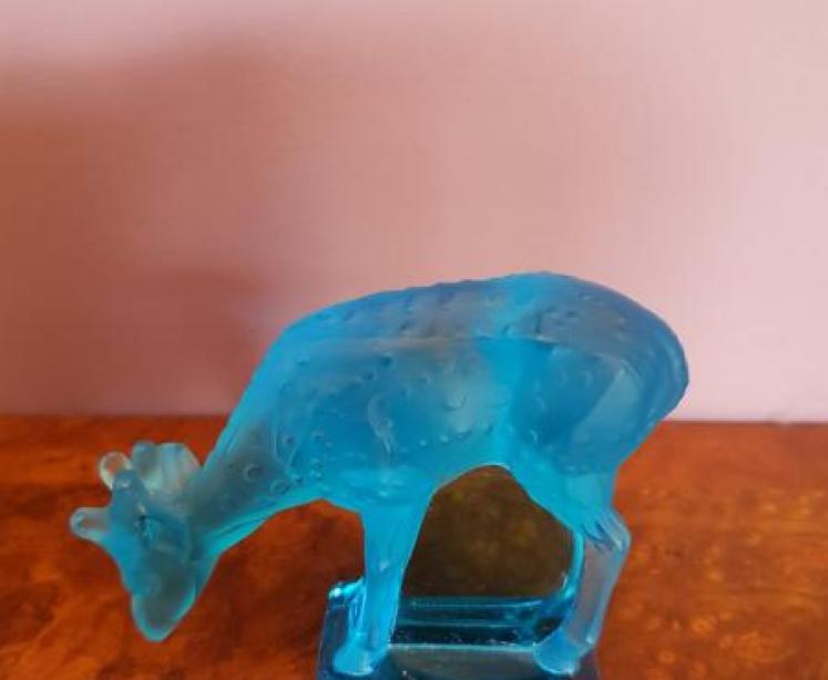 Lalique Opalecent Fawn - Image 1