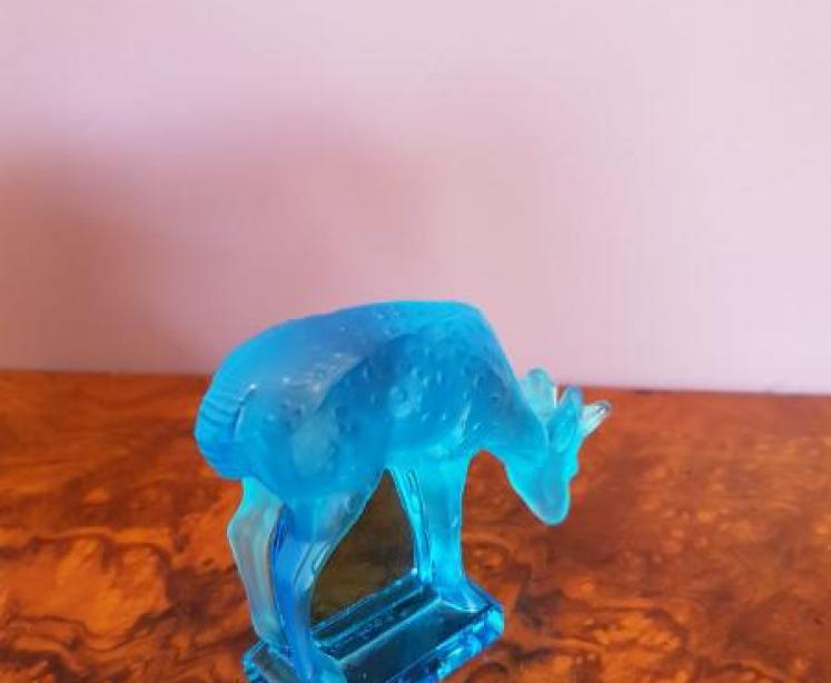 Lalique Opalecent Fawn - Image 2