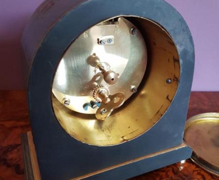 Hamilton and Inches Edinburgh Mantel Clock - Image 4