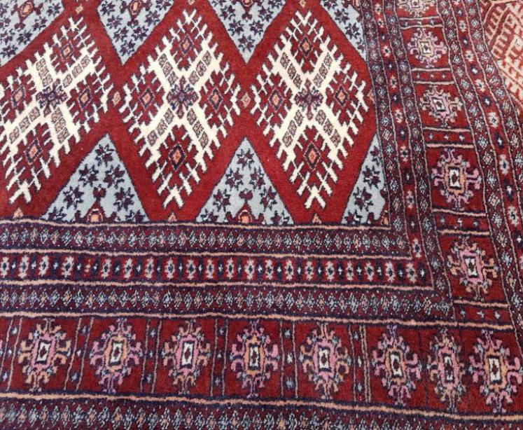 Fine Old Bokara Pure Wool Rug - Image 4