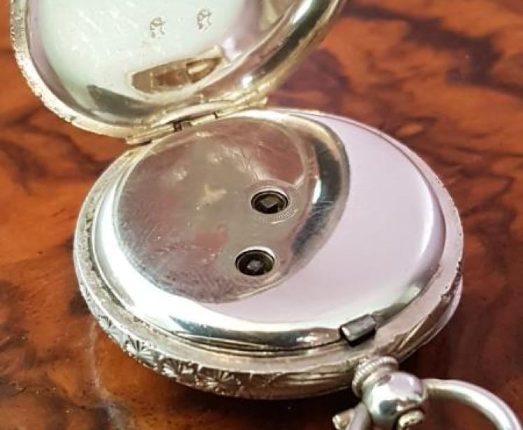 Immaculate Victorian Engraved Swiss Silver Fob Watch - Image 4