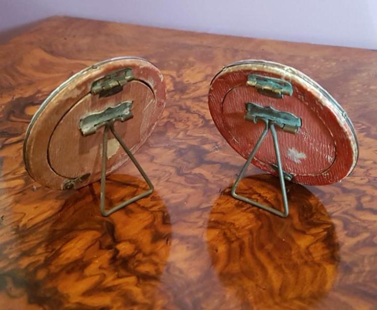 Pair of Edwardian Silver Faux Crocodile Skin Photo Frames - Image 2