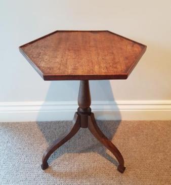 Regency Period Mahogany Wine Table