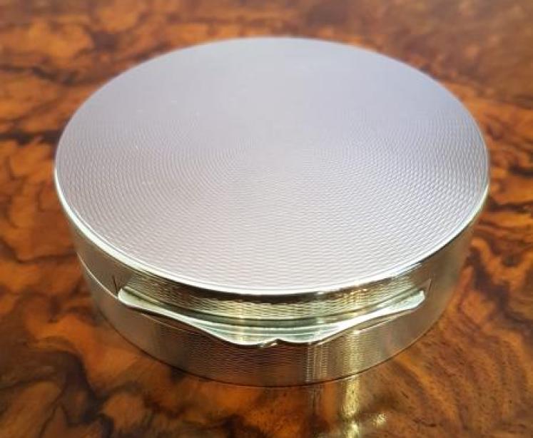 Superb Antiques Aspreys Solid Silver Desk Top Barometer Paperweight  - Image 2