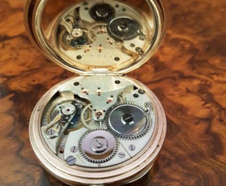   George V 9ct Gold Pocket Watch and Albert - Image 5