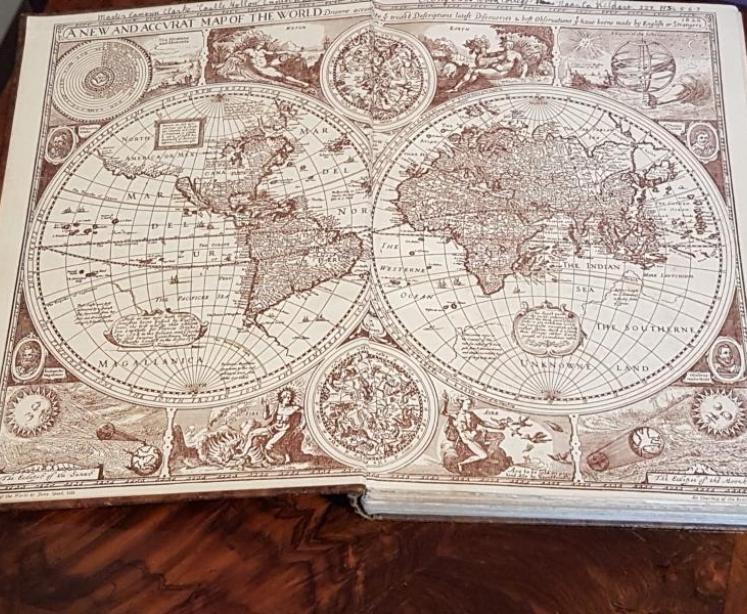 1930's Philips Desktop British Empire Globe And Atlas On Oak Stand - Image 5