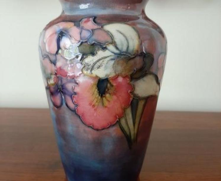 Moorcroft Slipper Orchid Flambe Glazed Vase - Image 5