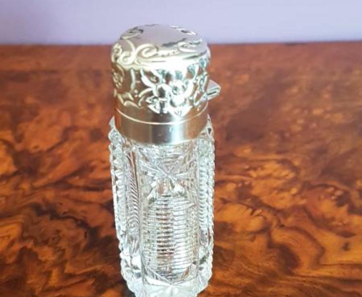 Victorian Antique Silver and Crystal Scent Bottle - Image 1