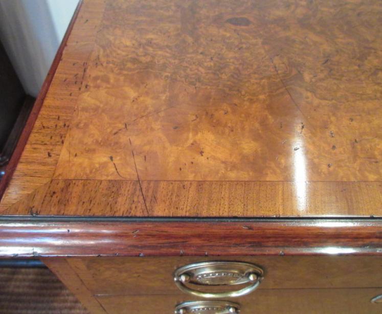 Small Mid Victorian Antique Burr Walnut Chest of Drawers - Image 5