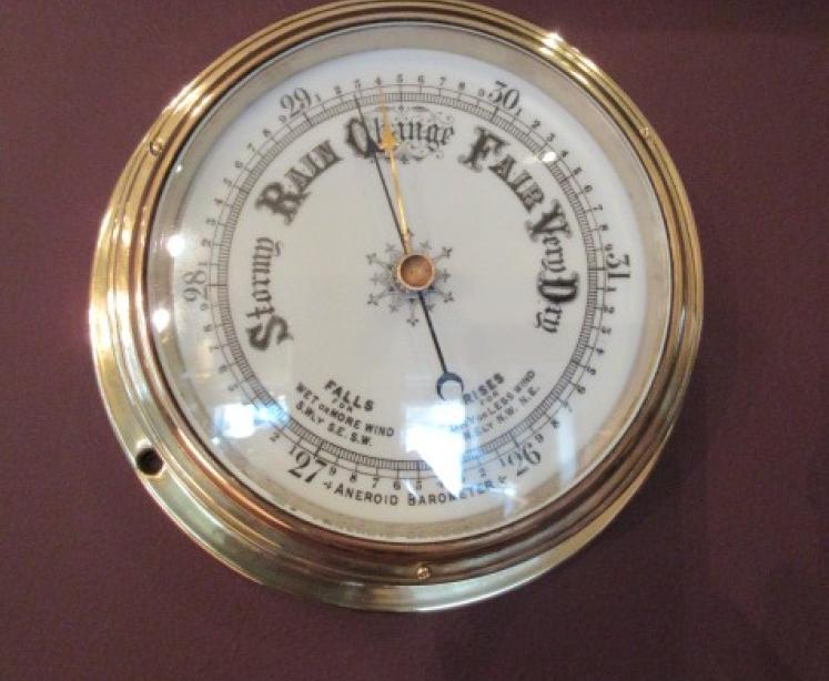 Antique Polished Brass Bulkhead Marine Barometer - Image 5