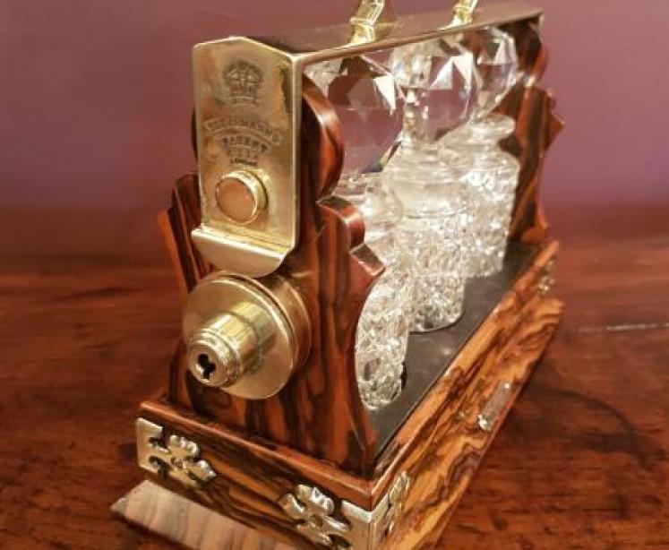 Superb Victorian Walnut Miniature 3 Bottle Tantalus - Image 2