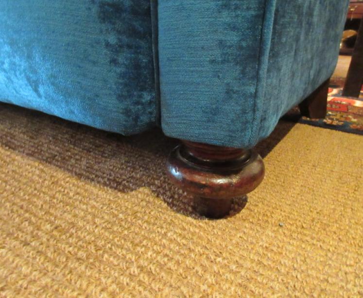 Superb Victorian Antique Upholstered Chesterfield Sofa - Image 3