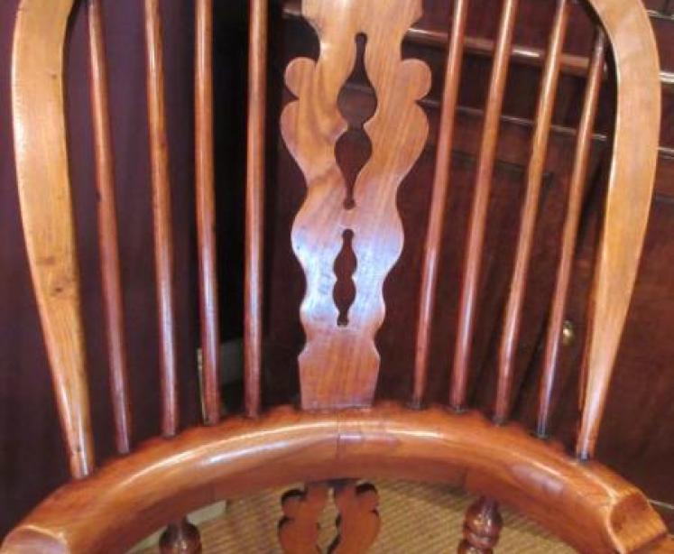 19th Century Ash & Elm High Back Windsor Armchair - Image 3