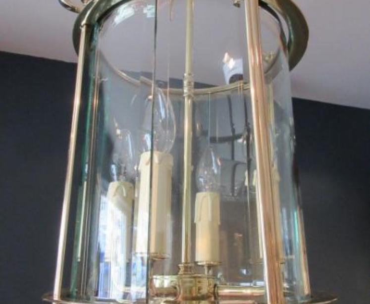 Top Quality 1920's Polished Brass Circular Hall Lantern - Image 2