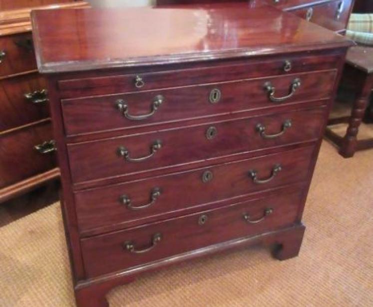 Small George III Antique Brushing Slide Chest of Drawers - Image 5