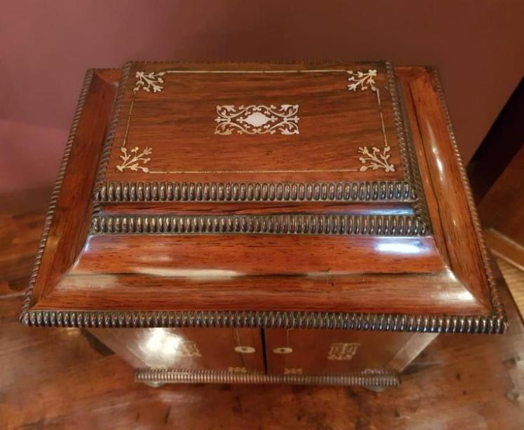 Superb Early Victorian Rosewood Sewing Cabinet - Image 5