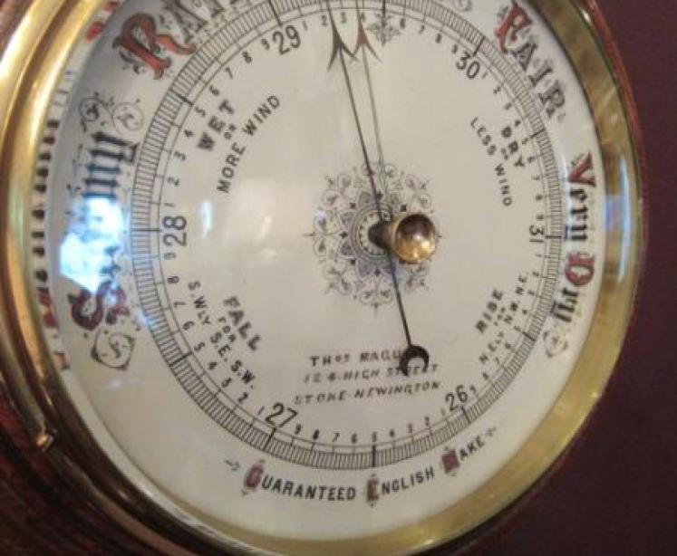 Small Victorian Antique Polished Oak Banjo Barometer - Image 2