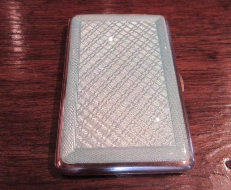 Immaculate Art Deco Silver Enamel Card Case - Image 2