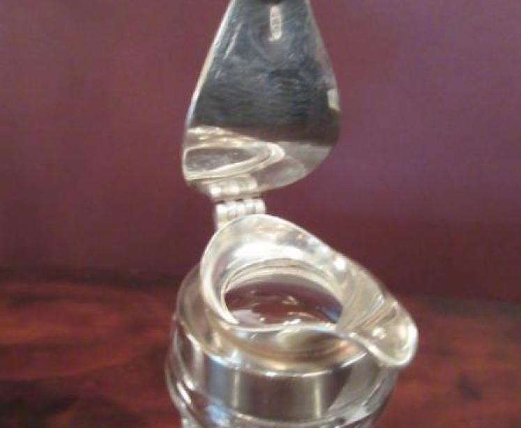 George VI Silver Topped Whisky Noggin - Image 2