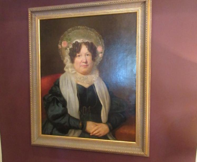 Mid Victorian Antique Oil on Canvas Portrait of a Lady - Image 5