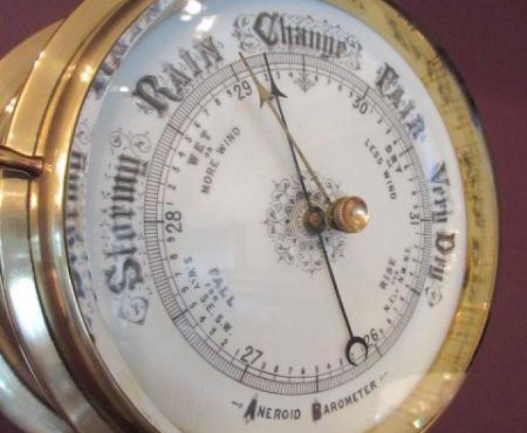 Large Antique Polished Brass Bulkhead Marine Barometer - Image 3