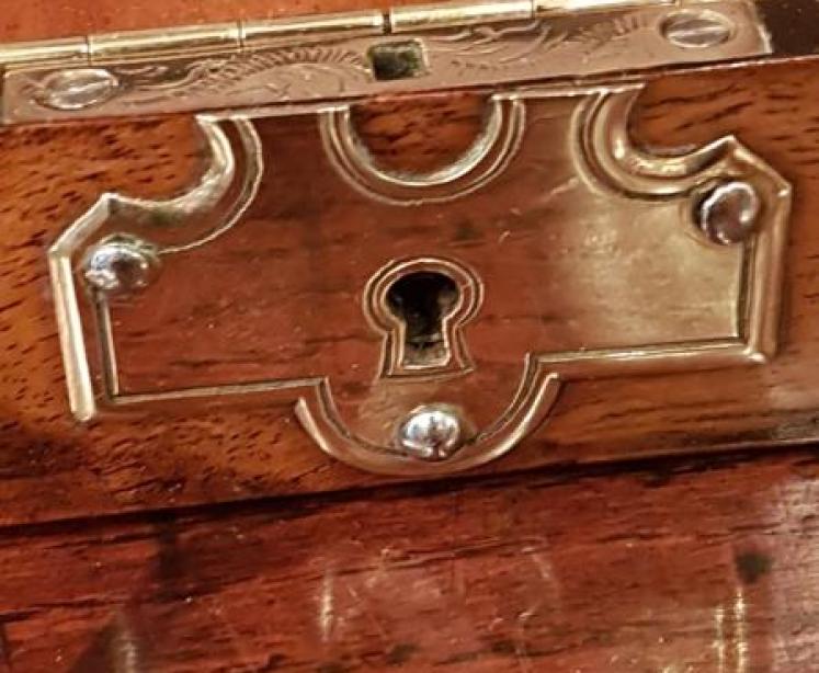 Victorian Burr Walnut Brass Bound Pocket Watch Box - Image 3