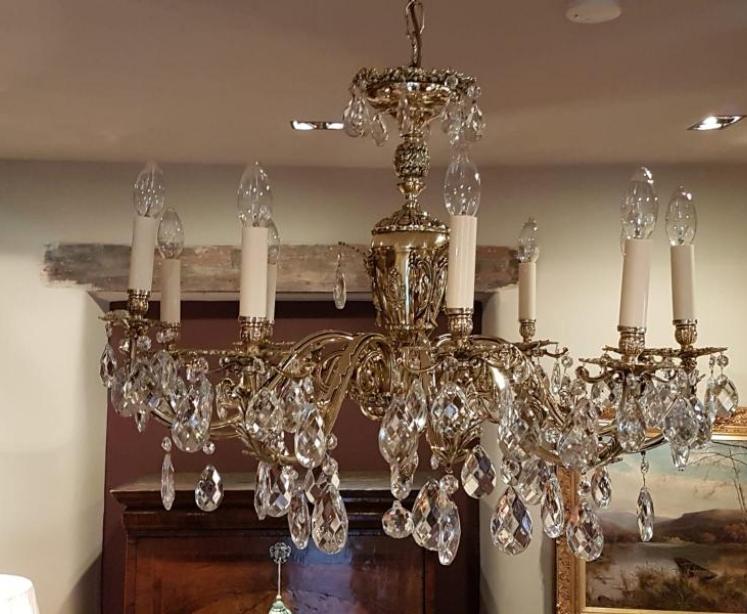 Superb Antique Brass and Crystal Ten Arm Chandelier - Image 3