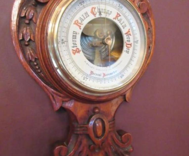 Small Mid Victorian Antique Polished Oak Banjo Barometer - Image 2