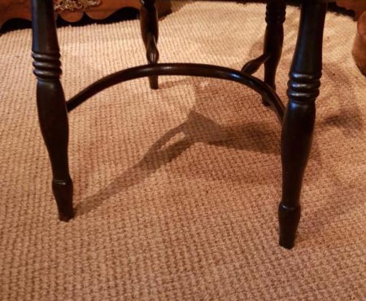 Antique Ash and Elm Low Back Windsor Chair - Image 4