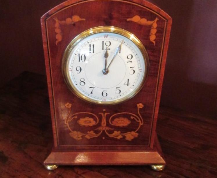 Art Nouveau Style Fruitwood Inlaid Mantel Clock - Image 1