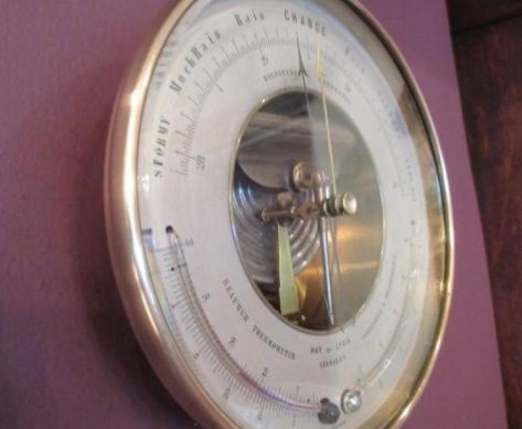 Antique Bronze Cased Twin Thermometer Marine Barometer - Image 4