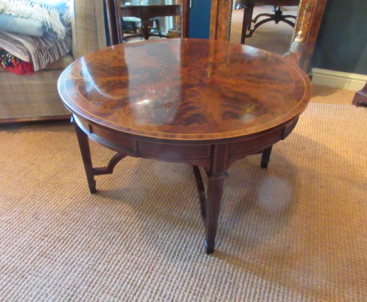 Fine Edwardian Period Figured 'Sunburst Top' Coffee Table - Image 5