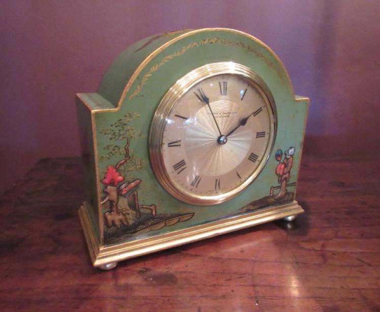 Edwardian Light Green Lacquered Chinioserie Mantel Clock - Image 1
