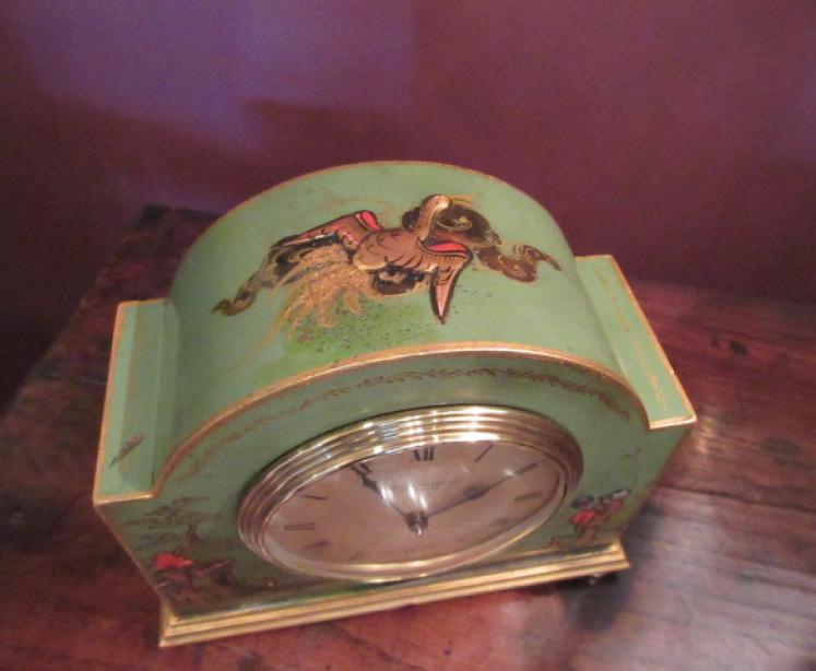 Edwardian Light Green Lacquered Chinioserie Mantel Clock - Image 3