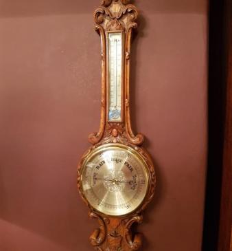 Fine Quality Carved Oak Silvered Dial Banjo Barometer