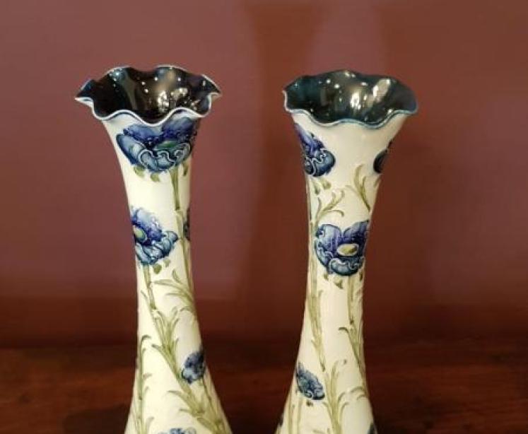 Elegant Pair of Moorcroft Florian Poppy Vases - Image 5