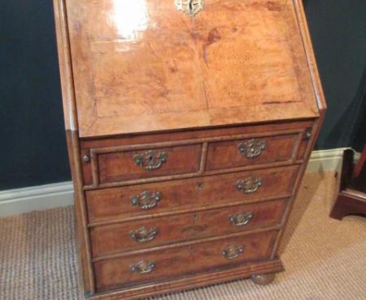 Small Antique Burr Walnut Bureau Bookcase - Image 5