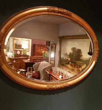 Superb Victorian Timber Gilt Oval Mirror 