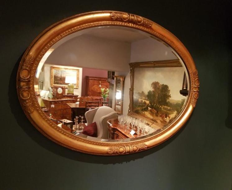Superb Victorian Timber Gilt Oval Mirror  - Image 1