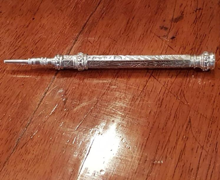 Edwardian Engraved Silver Propelling Pencil - Image 2