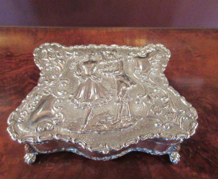 Edwardian Antique Silver Embossed Jewellery box - Image 4