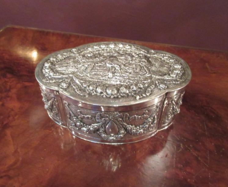 19th Century Continental Silver Shaped Table Box - Image 5