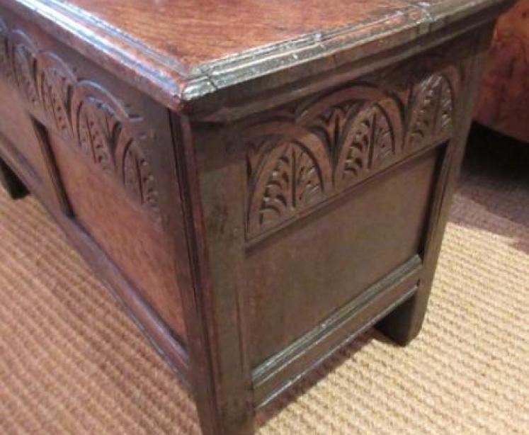 Small George I Period Oak Two Panel 'Cottage' Coffer - Image 5
